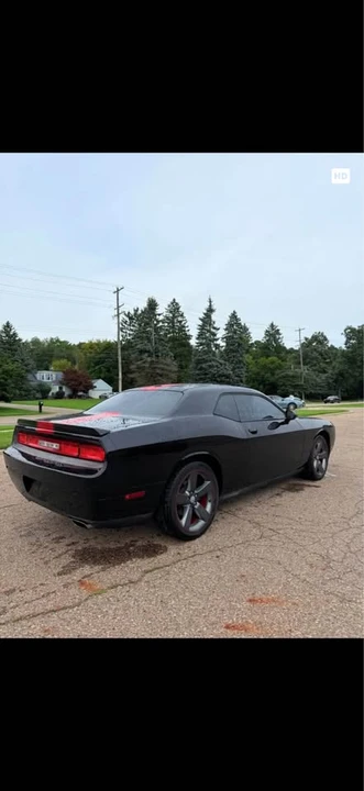 2013 Dodge Challenger 3rd Gen - Image 5 of 10