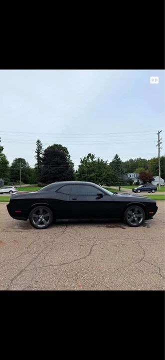 2013 Dodge Challenger 3rd Gen - Image 6 of 10