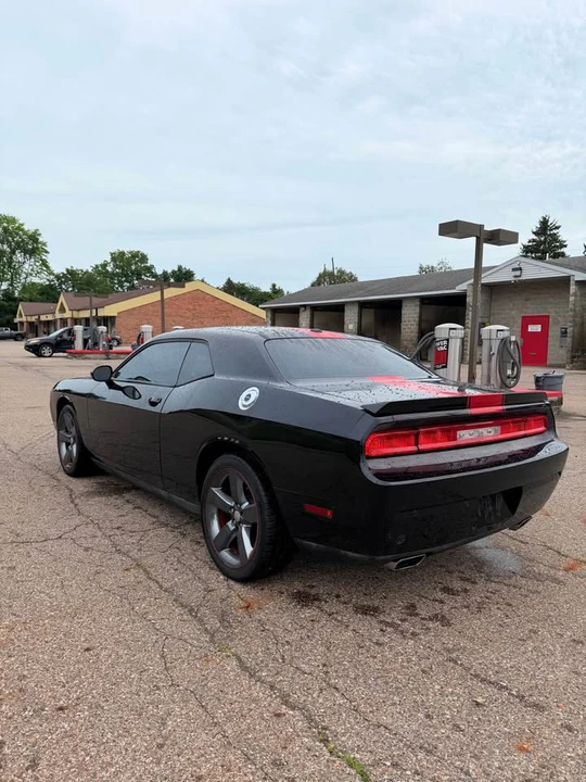2013 Dodge Challenger 3rd Gen - Image 3 of 16