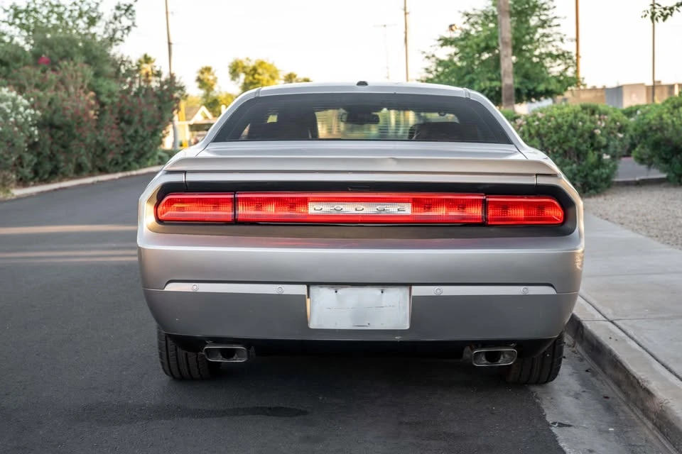2013 Dodge Challenger 3rd Gen - Image 4 of 16