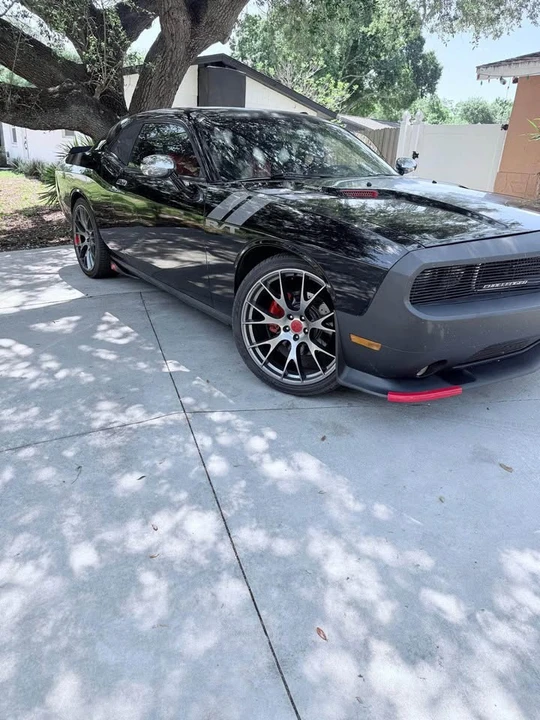 2013 Dodge Challenger 3rd Gen - Image 2 of 10