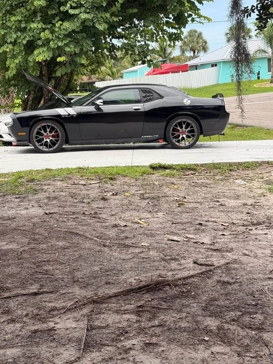 2013 Dodge Challenger 3rd Gen - Image 10 of 10
