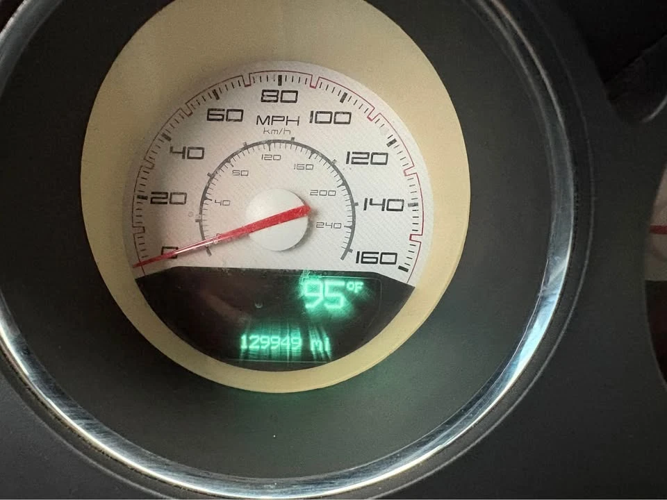 2013 Dodge Challenger 3rd Gen - Image 14 of 16