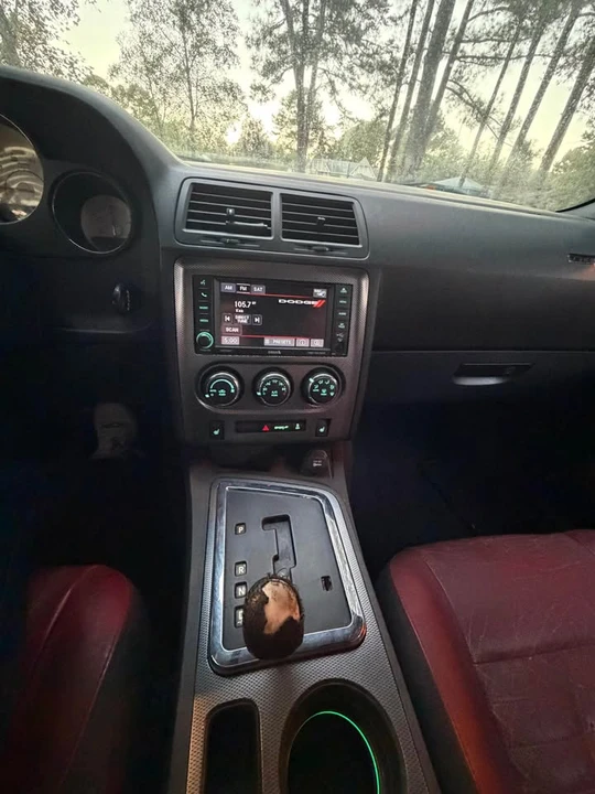 2013 Dodge Challenger 3rd Gen - Image 13 of 18