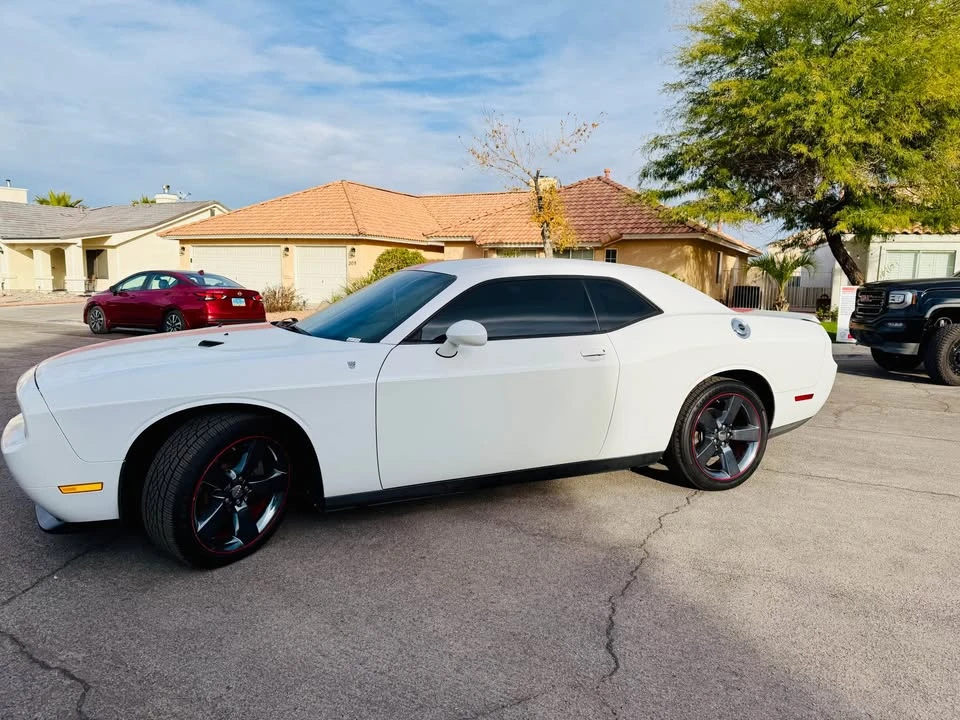 2013 Dodge Challenger 3rd Gen - Image 10 of 14