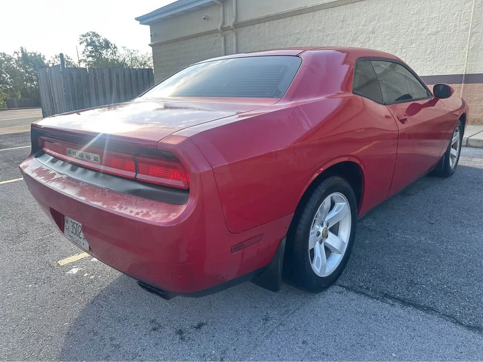2013 Dodge Challenger 3rd Gen - Image 6 of 8