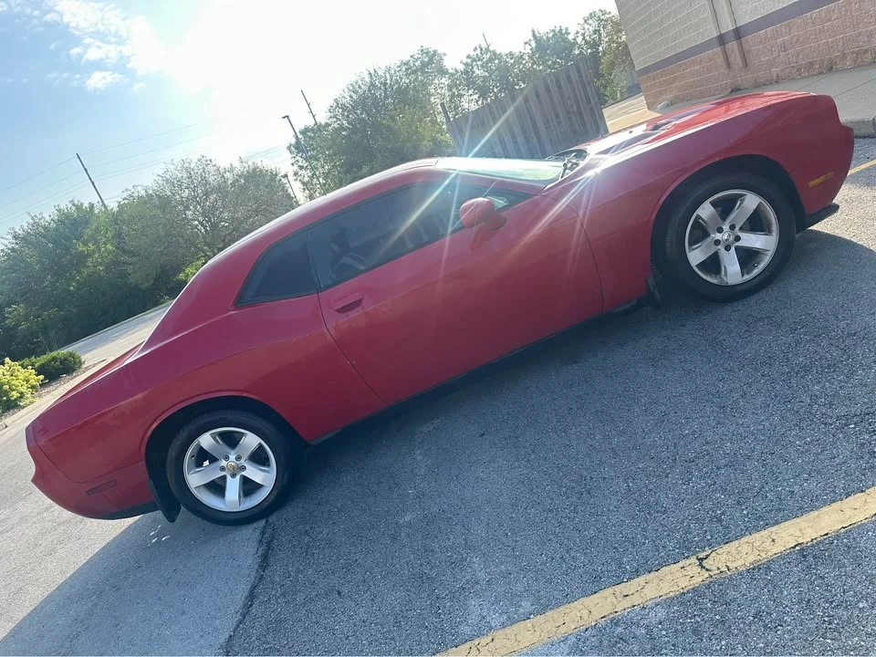 2013 Dodge Challenger 3rd Gen - Image 4 of 8