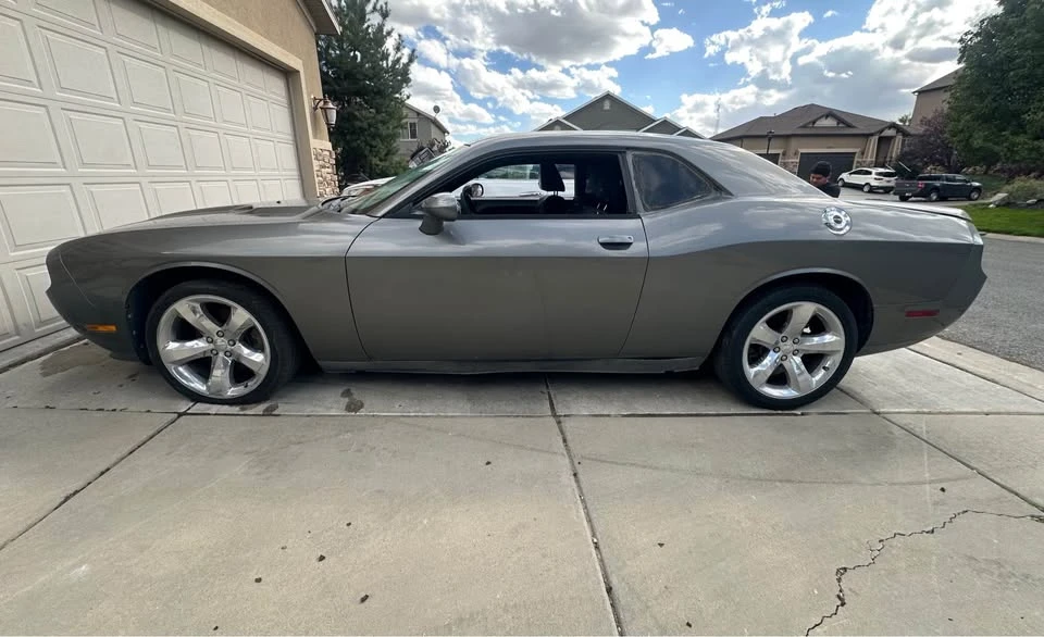 2013 Dodge Challenger 3rd Gen - Image 4 of 11