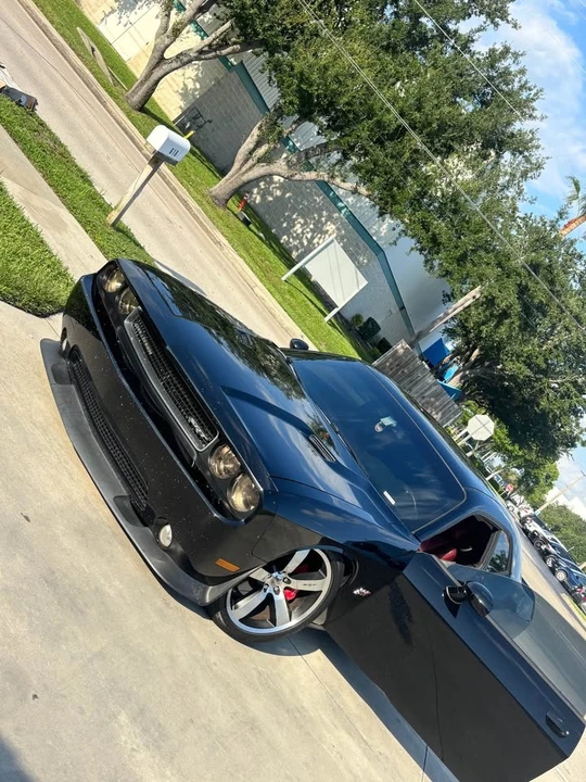 2013 Dodge Challenger SRT8 & 392 3rd Gen - Image 4 of 9
