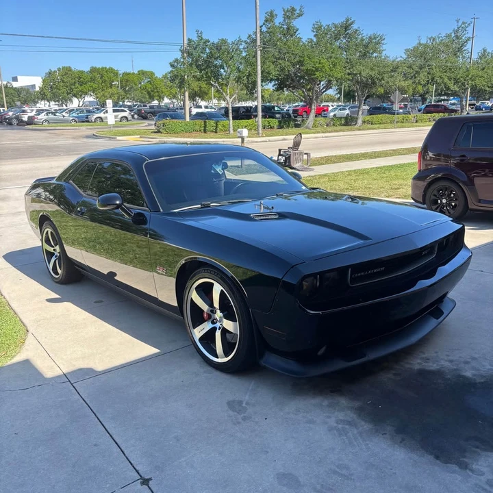 2013 Dodge Challenger SRT8 & 392 3rd Gen - Image 2 of 9