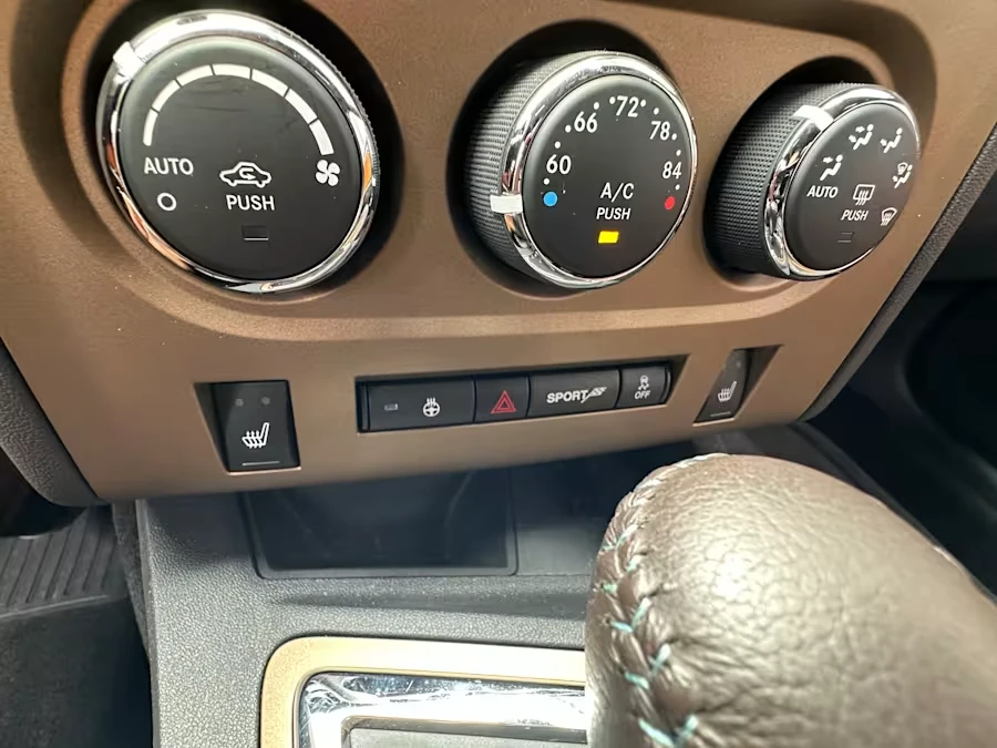 2013 Dodge Challenger SRT8 & 392 3rd Gen - Image 23 of 31