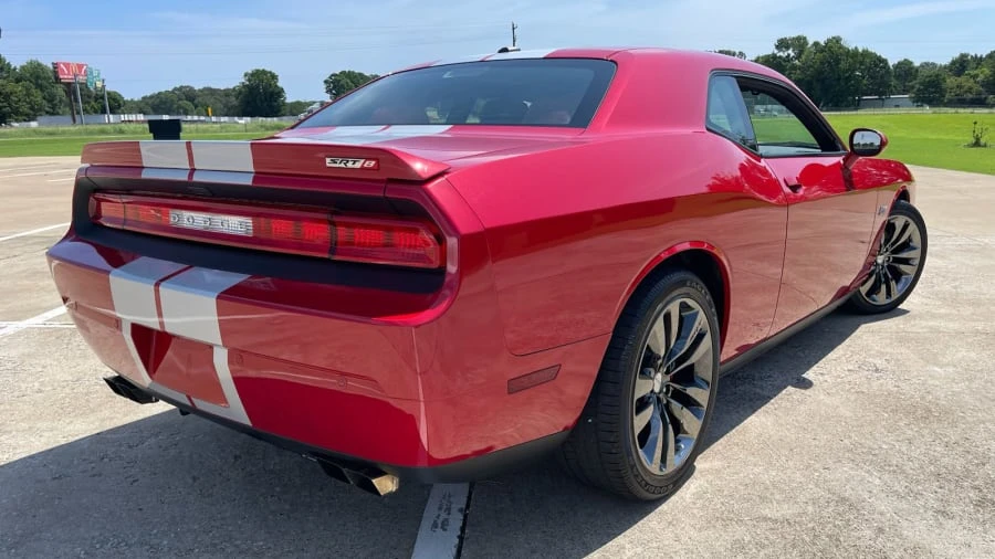 2013 Dodge Challenger SRT8 & 392 3rd Gen - Image 3 of 8