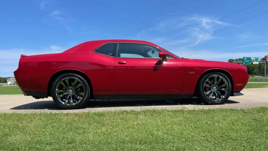 2013 Dodge Challenger SRT8 & 392 3rd Gen - Image 2 of 8