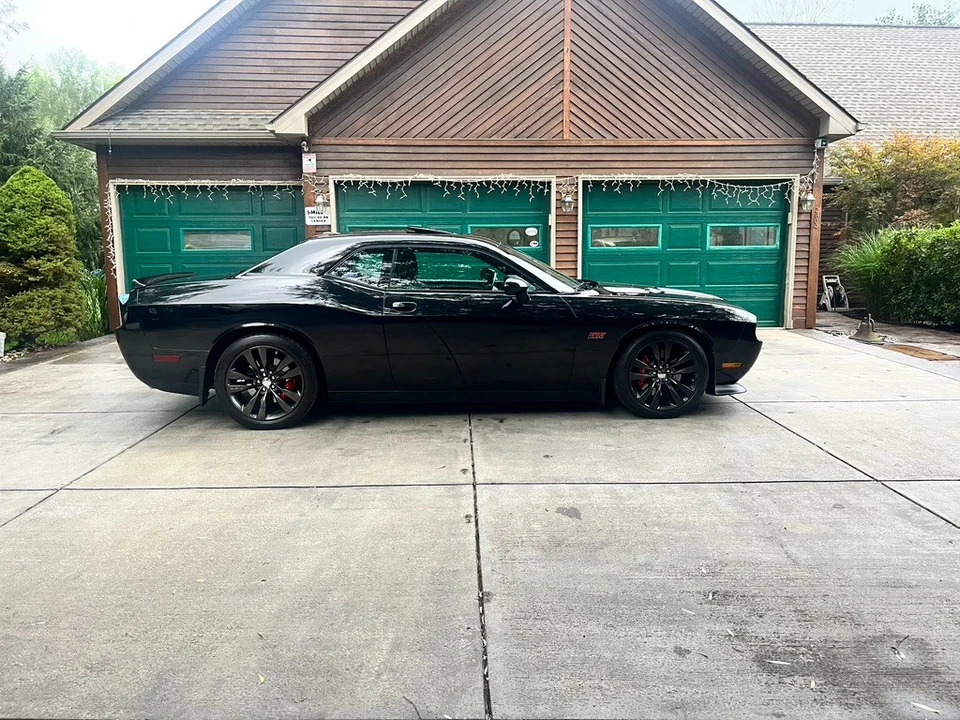 2013 Dodge Challenger SRT8 & 392 3rd Gen - Image 18 of 31