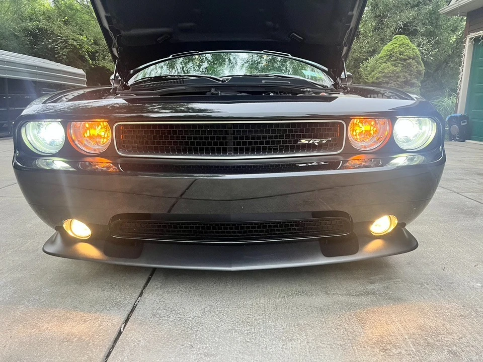 2013 Dodge Challenger SRT8 & 392 3rd Gen - Image 21 of 31