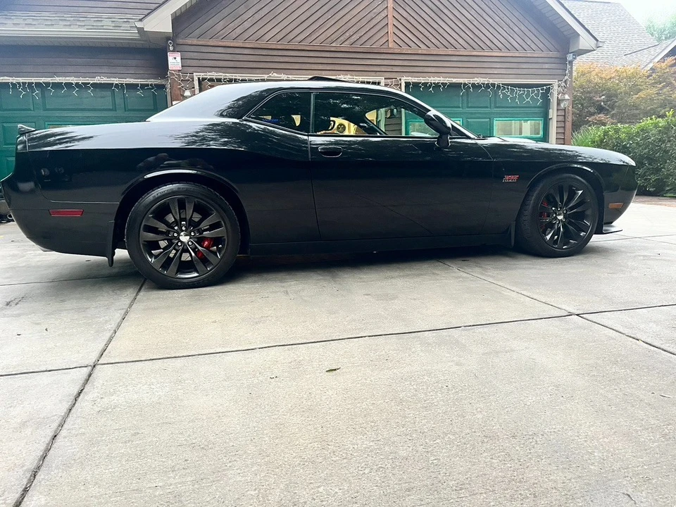 2013 Dodge Challenger SRT8 & 392 3rd Gen - Image 19 of 31