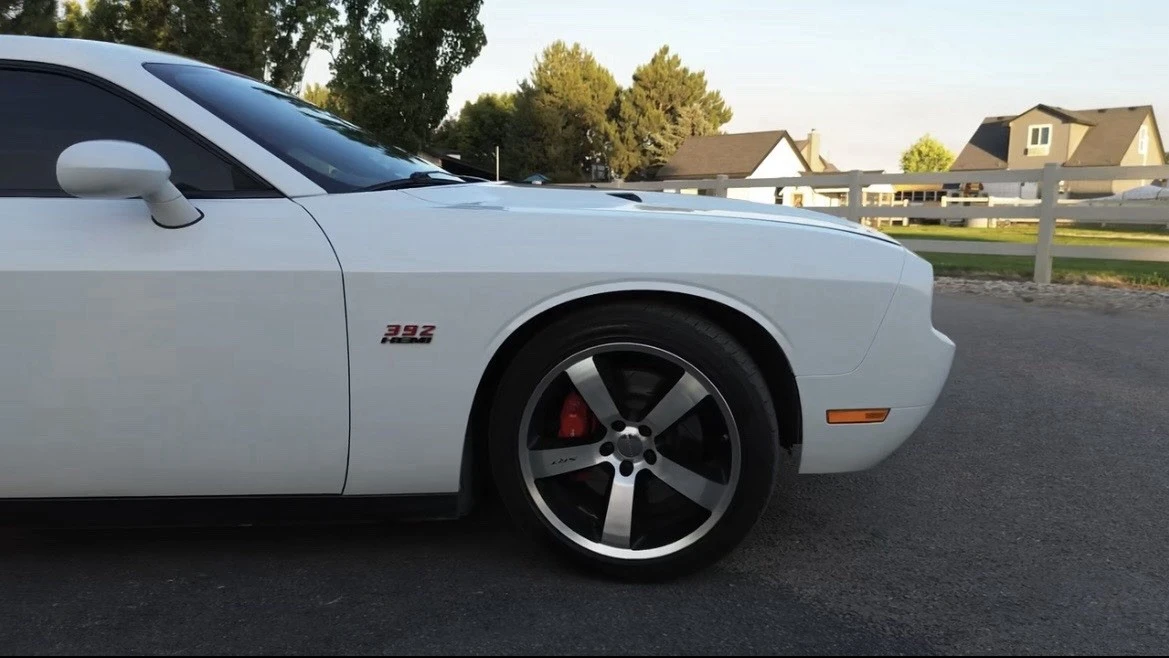 2013 Dodge Challenger SRT8 & 392 3rd Gen - Image 4 of 27