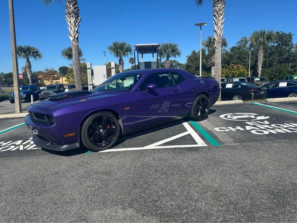 2013 Dodge Challenger SRT8 & 392 3rd Gen - Image 3 of 11