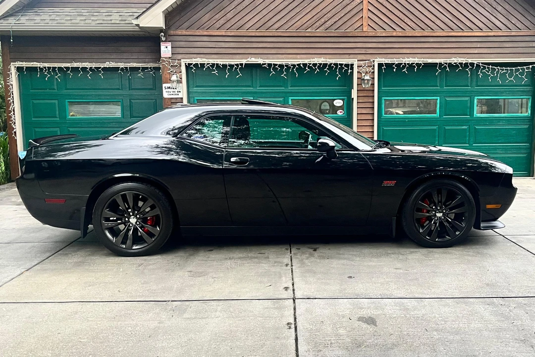 2013 Dodge Challenger SRT8 & 392 3rd Gen - Image 3 of 31