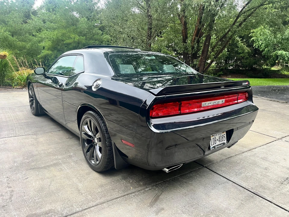 2013 Dodge Challenger SRT8 & 392 3rd Gen - Image 19 of 31