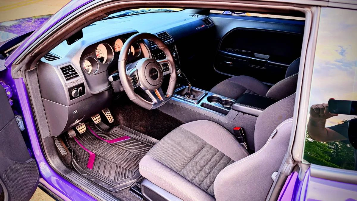 2013 Dodge Challenger SRT8 & 392 3rd Gen - Image 17 of 24