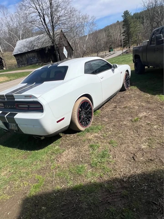 2013 Dodge Challenger SRT8 & 392 3rd Gen - Image 2 of 6