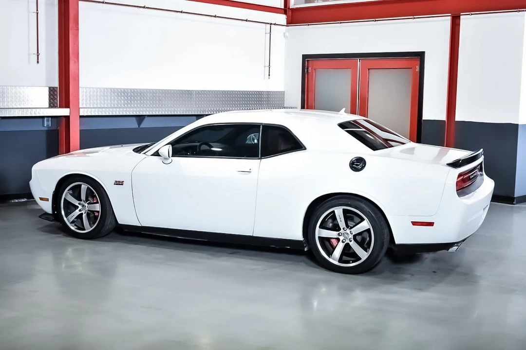 2013 Dodge Challenger SRT8 & 392 3rd Gen - Image 20 of 30
