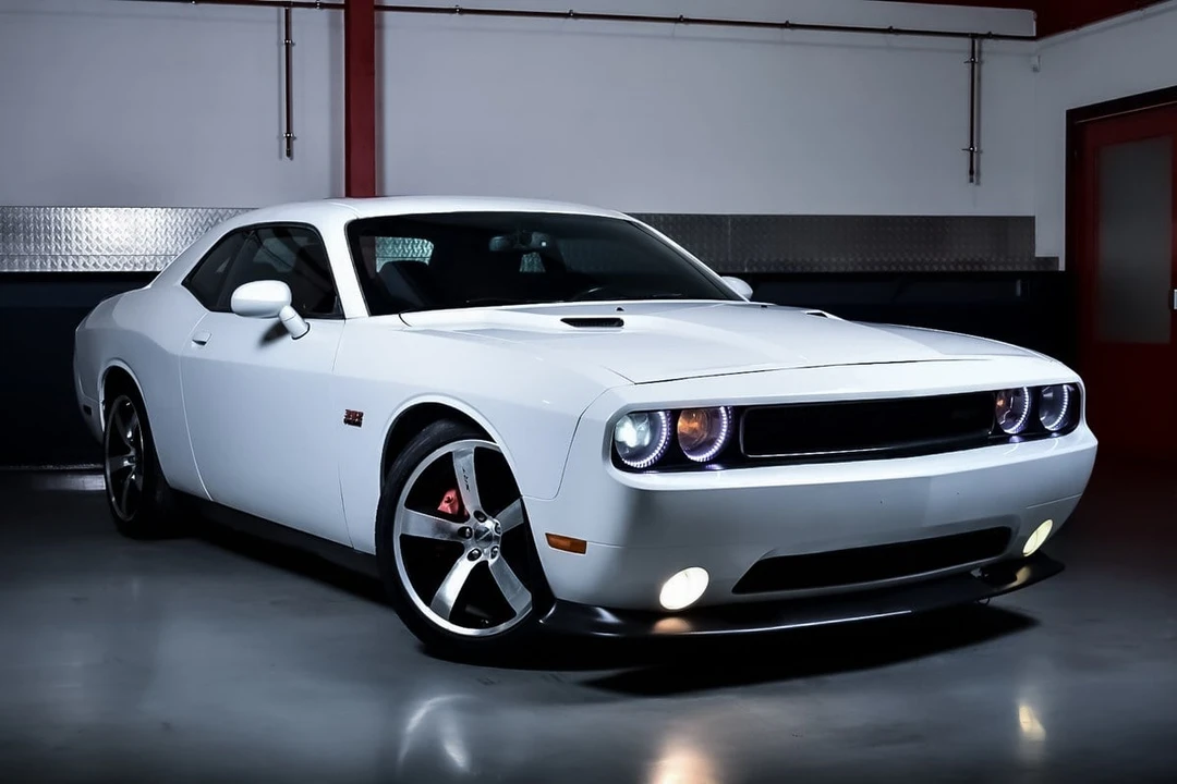 2013 Dodge Challenger SRT8 & 392 3rd Gen - Image 10 of 30