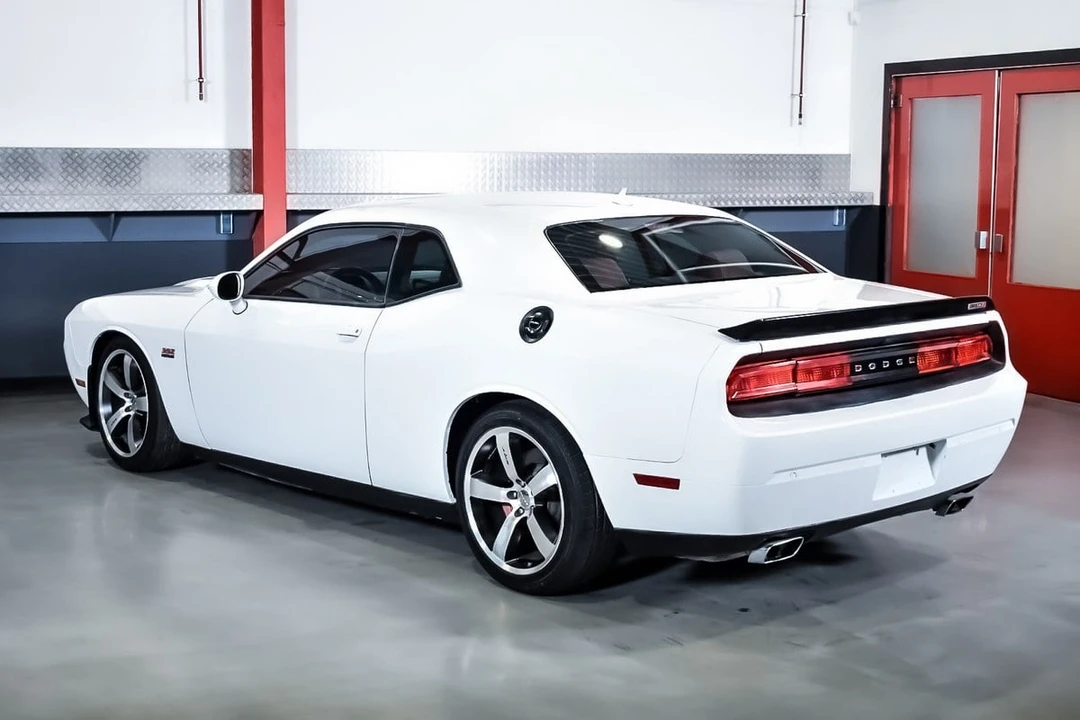 2013 Dodge Challenger SRT8 & 392 3rd Gen - Image 18 of 30