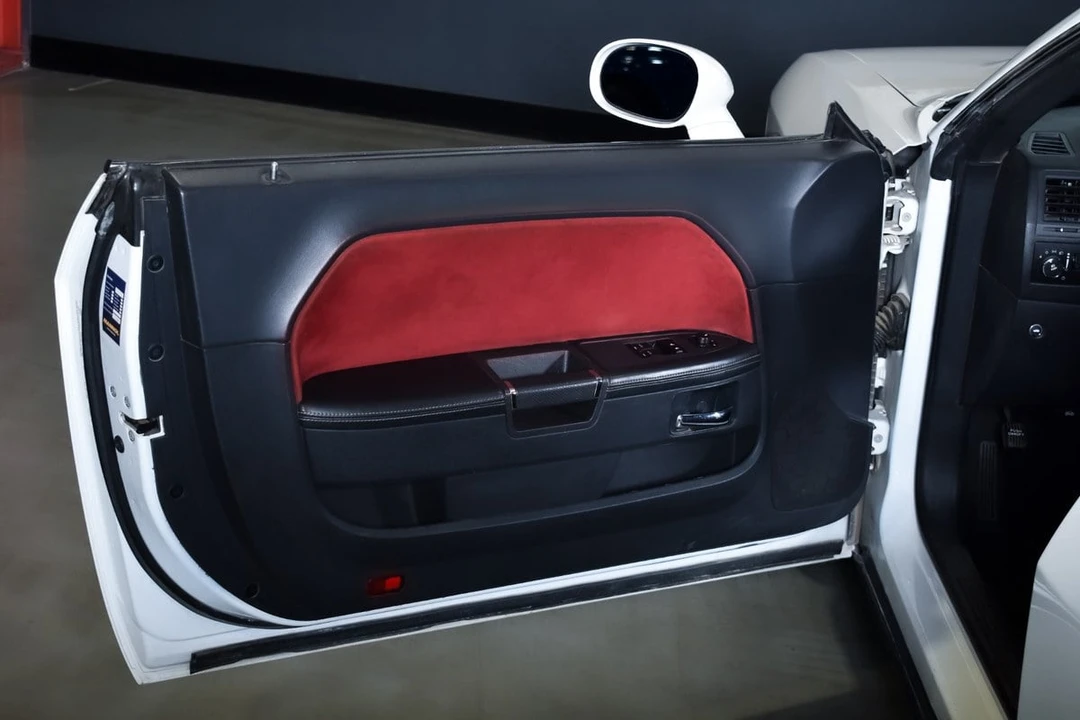2013 Dodge Challenger SRT8 & 392 3rd Gen - Image 27 of 30