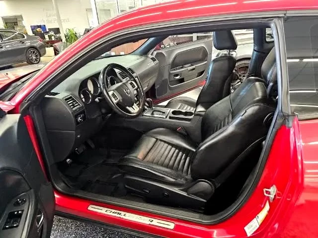 2013 Dodge Challenger 3rd Gen - Image 8 of 10