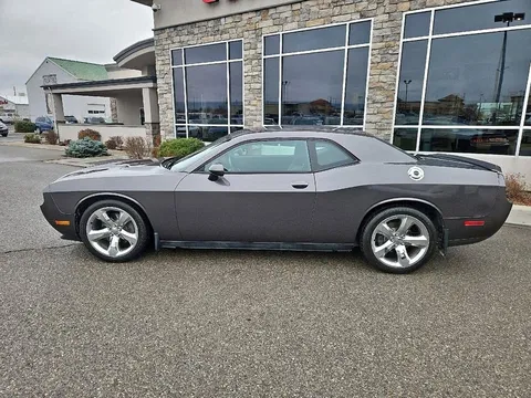 2013 Dodge Challenger SXT
