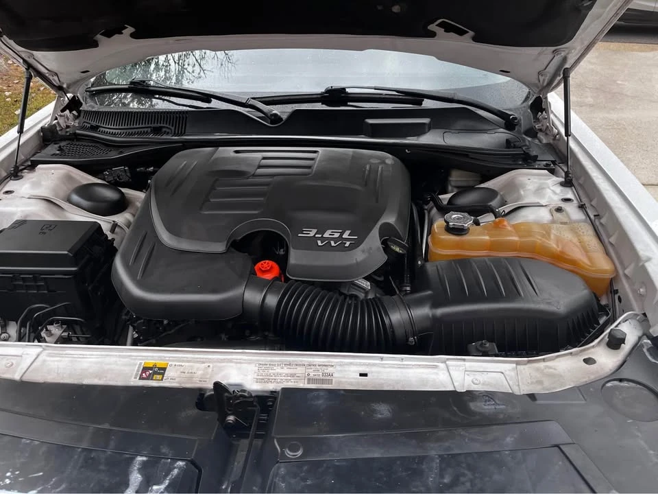 2013 Dodge Challenger 3rd Gen - Image 5 of 14
