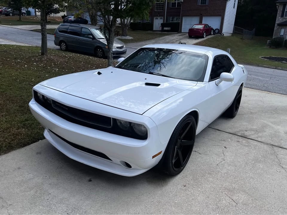 2013 Dodge Challenger 3rd Gen - Image 2 of 14