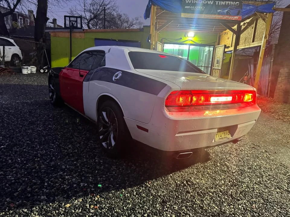 2013 Dodge Challenger 3rd Gen - Image 6 of 7