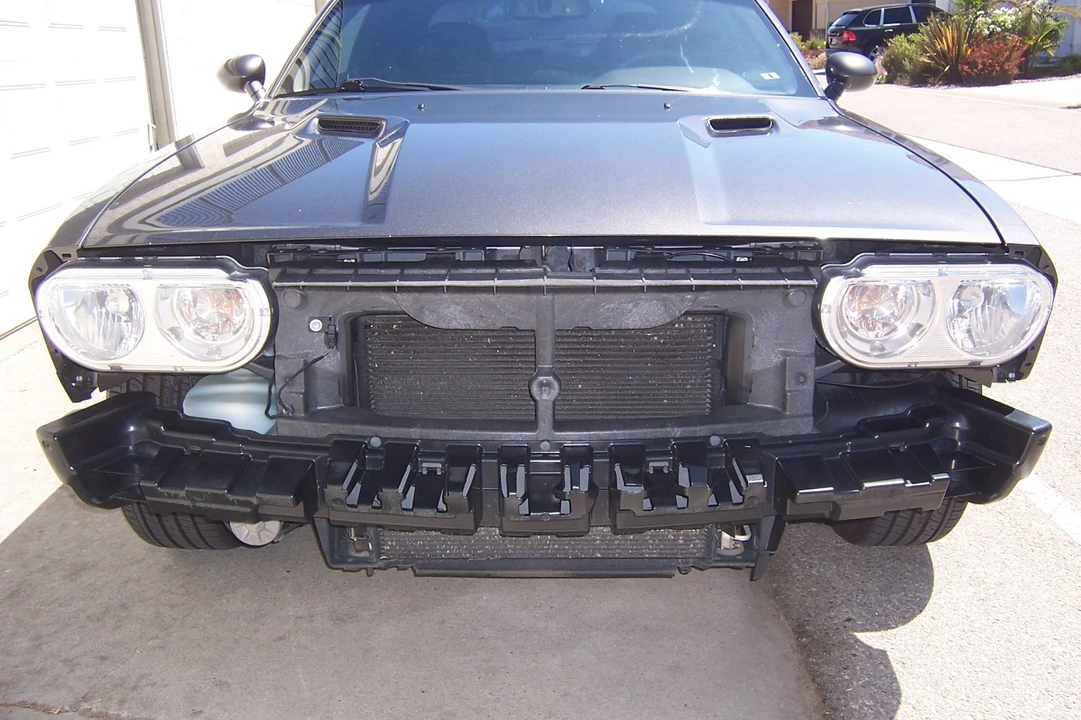 2013 Dodge Challenger 3rd Gen - Image 5 of 15