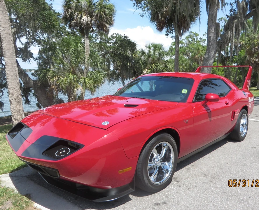 2013 Dodge Challenger 3rd Gen - Image 14 of 21