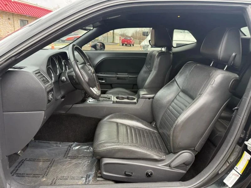 2013 Dodge Challenger 3rd Gen - Image 9 of 12