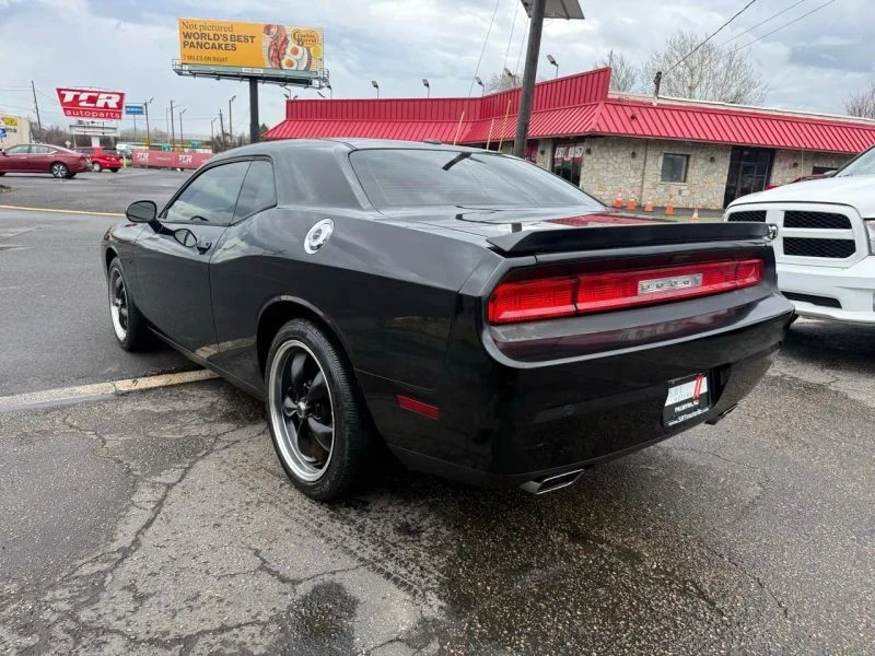 2013 Dodge Challenger 3rd Gen - Image 6 of 12