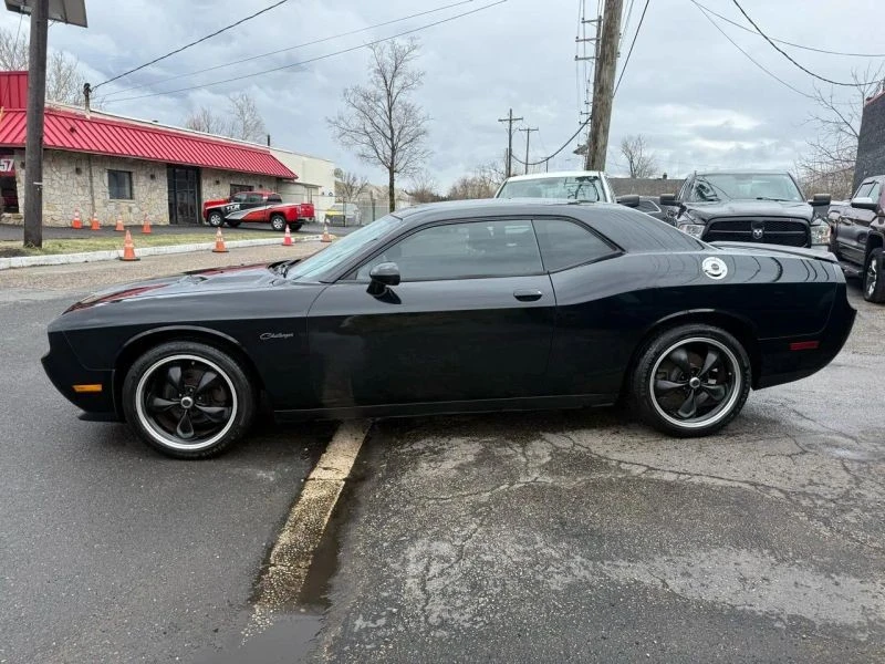 2013 Dodge Challenger 3rd Gen - Image 5 of 12