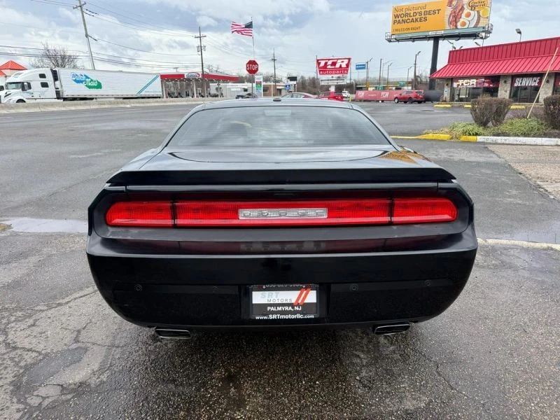 2013 Dodge Challenger 3rd Gen - Image 7 of 12