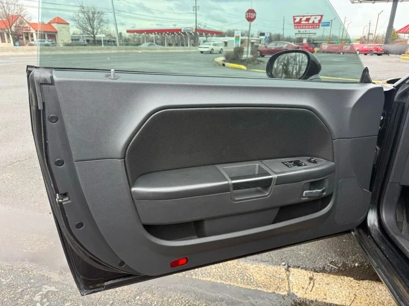 2013 Dodge Challenger 3rd Gen - Image 11 of 12