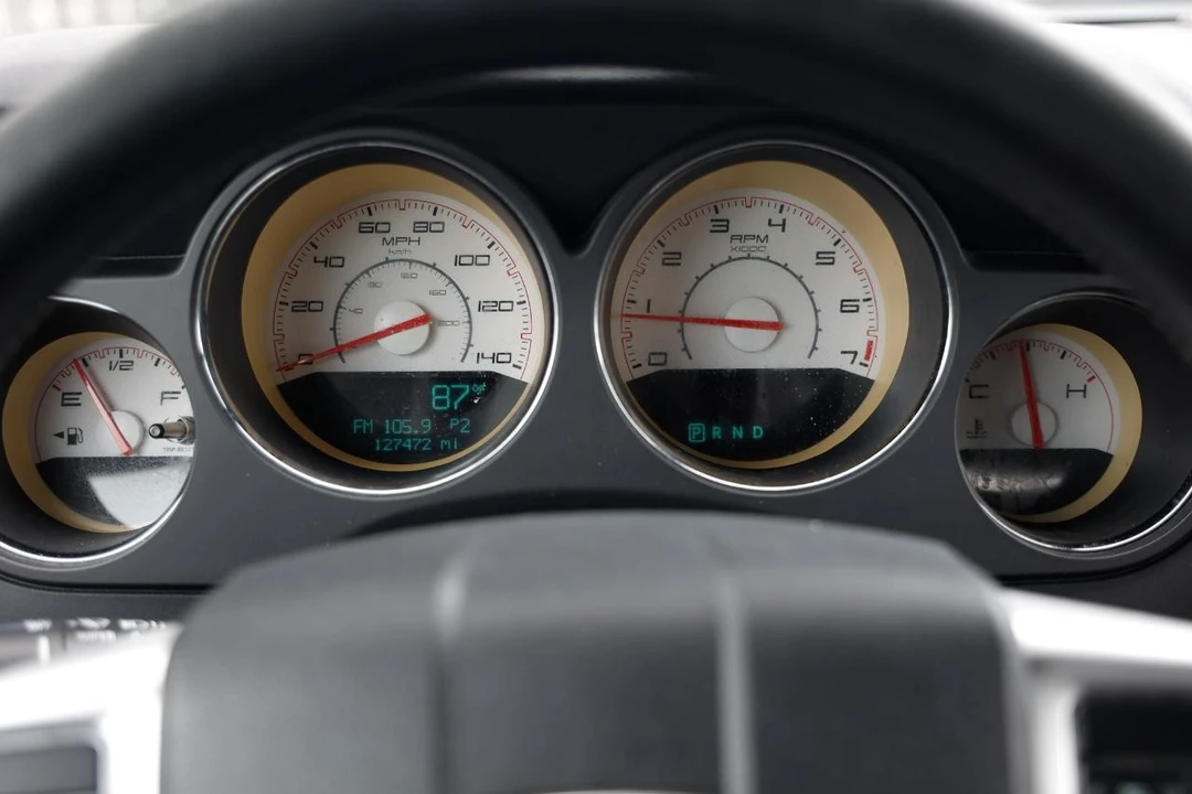 2013 Dodge Challenger 3rd Gen - Image 27 of 31