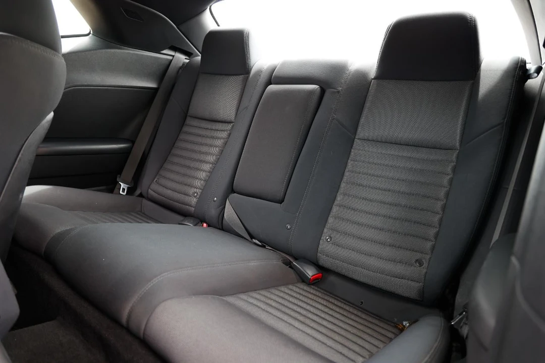 2013 Dodge Challenger 3rd Gen - Image 10 of 31