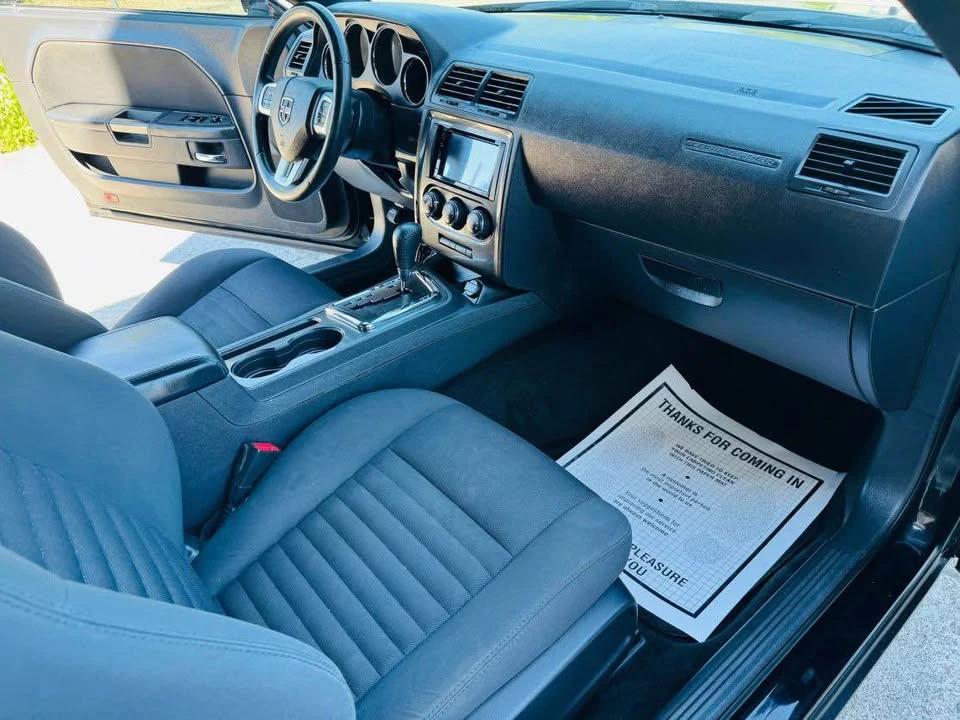 2013 Dodge Challenger 3rd Gen - Image 13 of 17