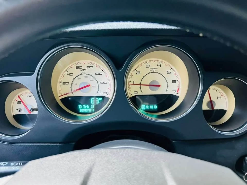 2013 Dodge Challenger 3rd Gen - Image 13 of 14