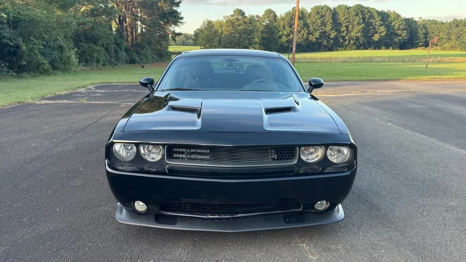 2013 Dodge Challenger 3rd Gen - Image 2 of 17