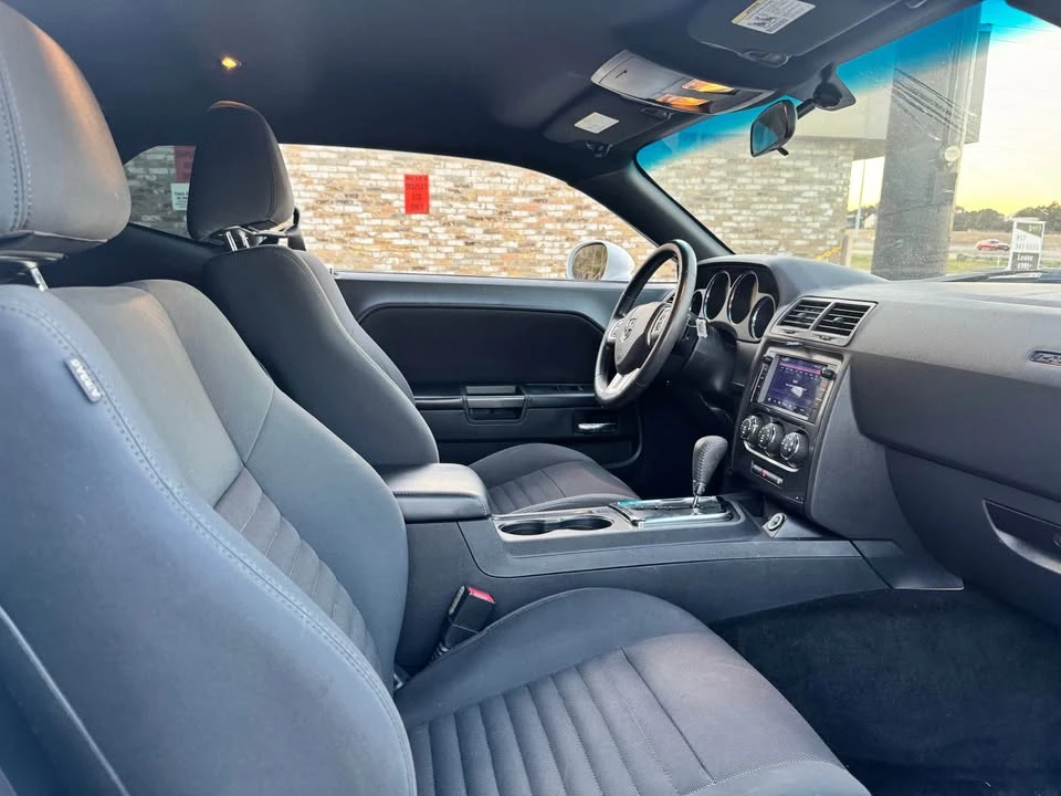 2013 Dodge Challenger 3rd Gen - Image 7 of 10