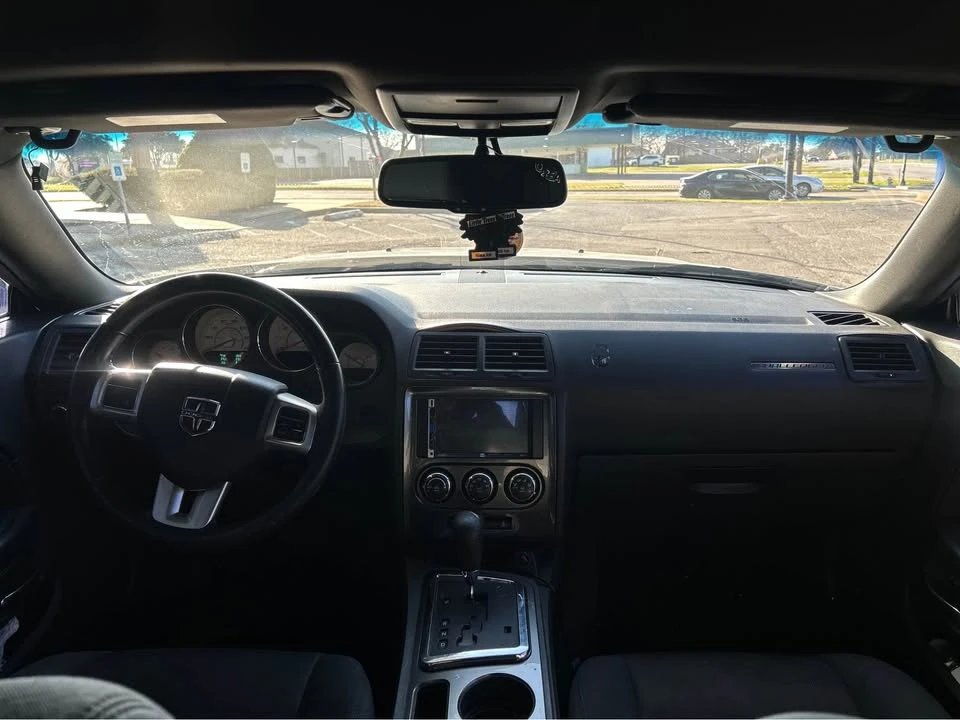 2013 Dodge Challenger 3rd Gen - Image 5 of 8
