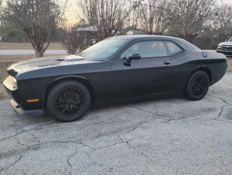 2013 Dodge Challenger SXT Coupe 2D